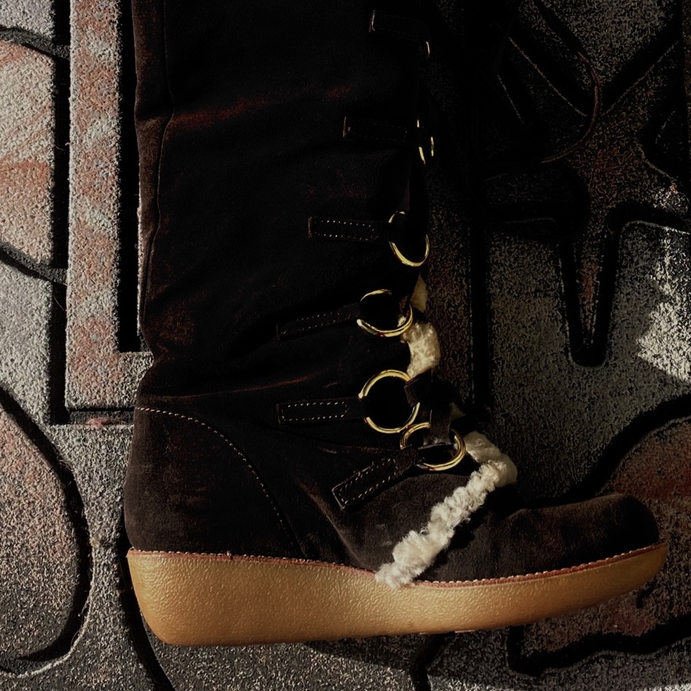 Cozy & Chic! Ultra soft Sherpa Fleece Suede Boots